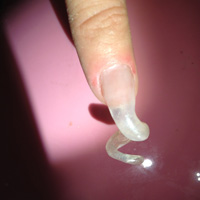 Technique chablon tire bouchon - Missratdeconails - esthéticienne: Manucure, pédicure, soins, massage, épilation, maquillage, onglerie et nails à Laeken et dans la région de Bruxelles