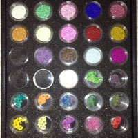 Palette de billes et fleurs séchées - Missratdeconails - esthéticienne: Manucure, pédicure, soins, massage, épilation, maquillage, onglerie et nails à Laeken et dans la région de Bruxelles