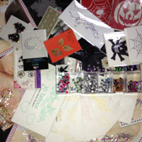 Strass et bijoux de corps - Missratdeconails - esthéticienne: Manucure, pédicure, soins, massage, épilation, maquillage, onglerie et nails à Laeken et dans la région de Bruxelles